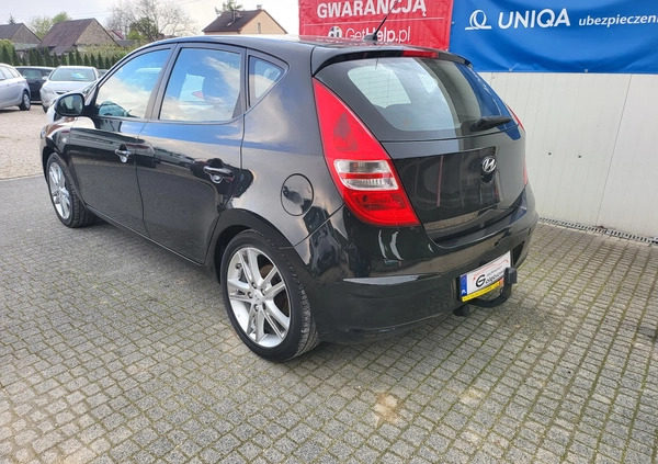 Hyundai I30 cena 18400 przebieg: 189008, rok produkcji 2008 z Mrozy małe 379